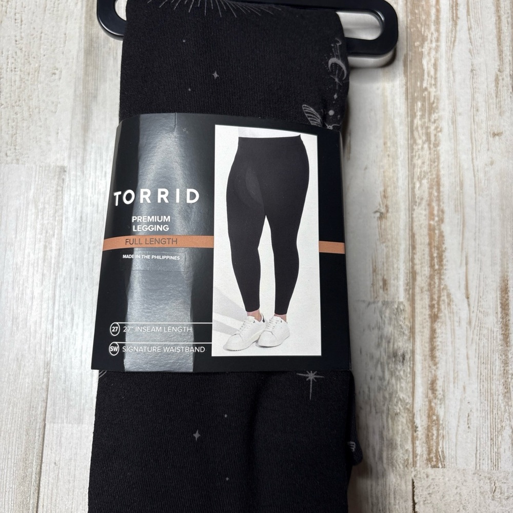 Torrid Full Length Signature Waist Premium Guided By Stars Black Leggings 3X - Picture 3 of 15